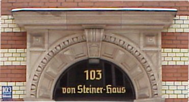 Tür und Eingang Türkenstrasse 103